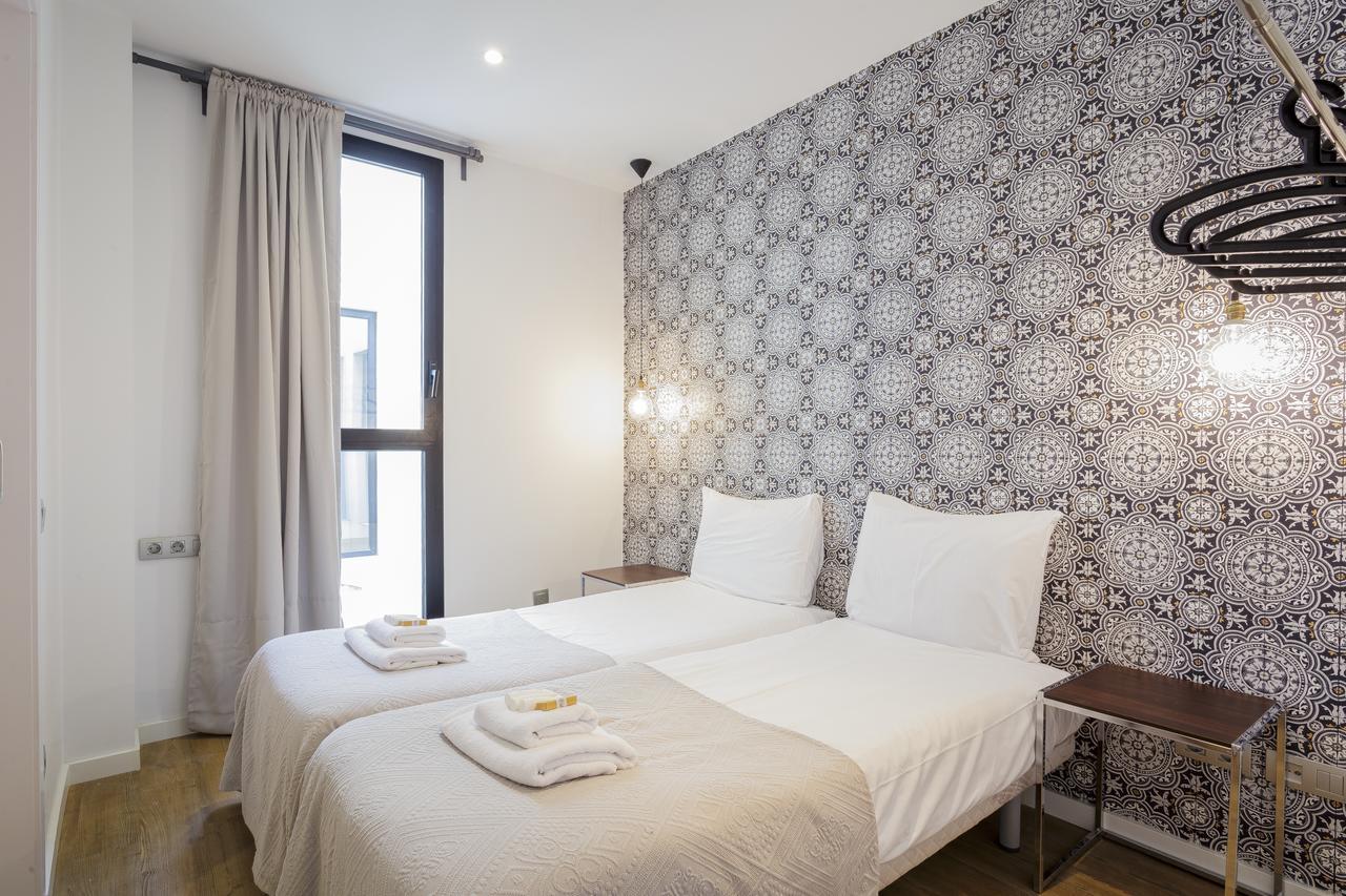 Short Stay Group Liceu Serviced Apartments 巴塞罗那 外观 照片