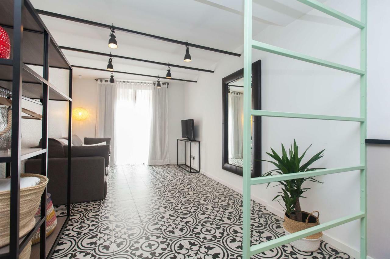 Short Stay Group Liceu Serviced Apartments 巴塞罗那 外观 照片