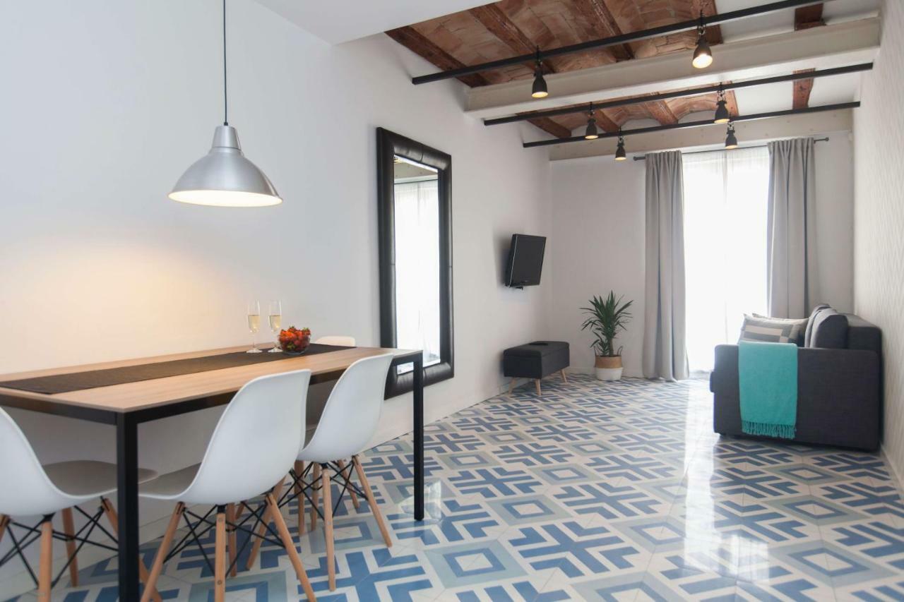 Short Stay Group Liceu Serviced Apartments 巴塞罗那 外观 照片