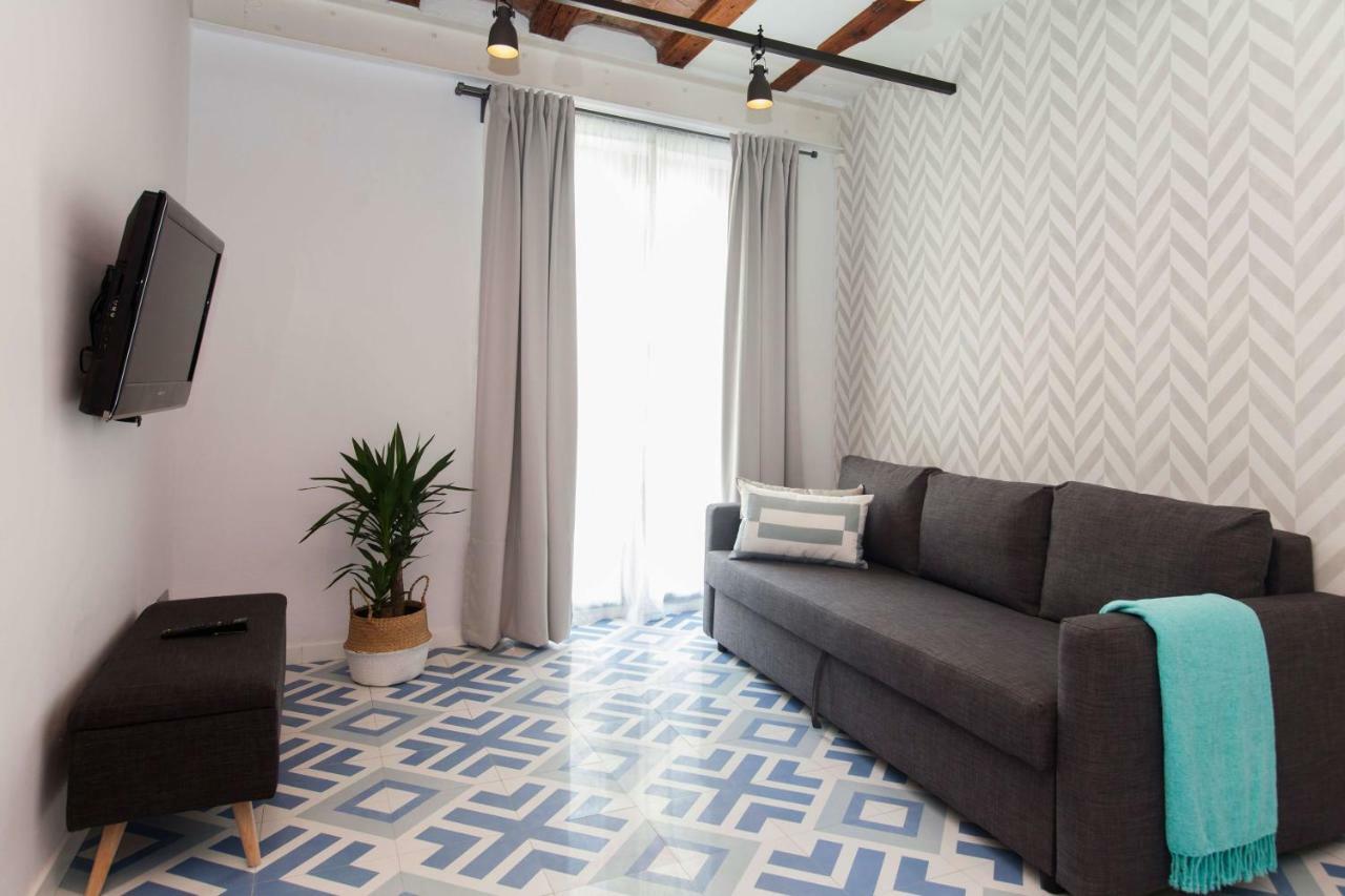 Short Stay Group Liceu Serviced Apartments 巴塞罗那 外观 照片