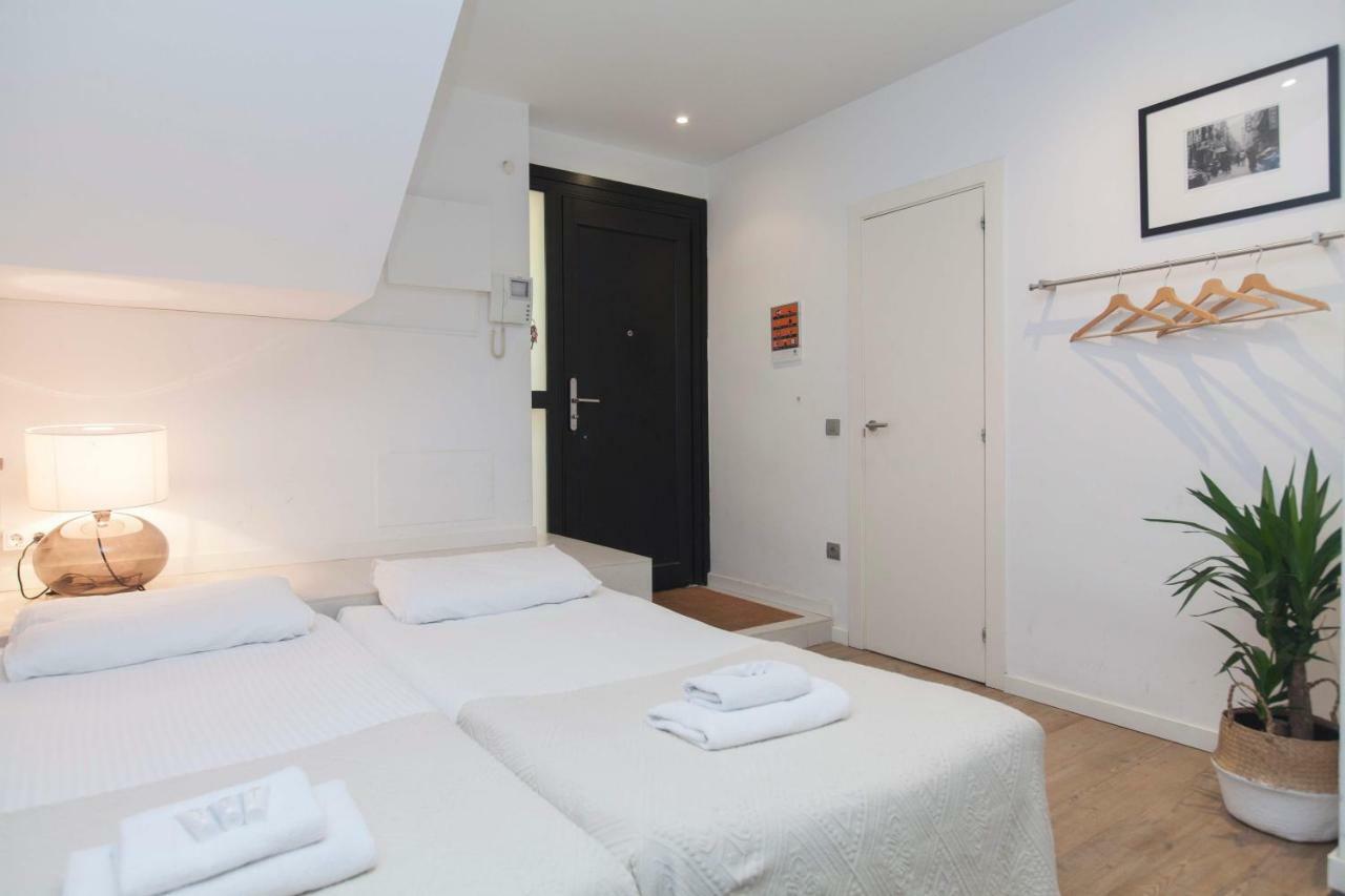 Short Stay Group Liceu Serviced Apartments 巴塞罗那 外观 照片